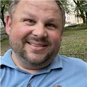 Un cours pour aider les individus à apprendre et à comprendre la langue anglaise. Mon point de vue vient de l'anglais américain